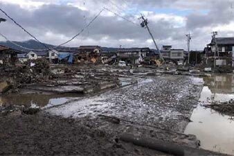 ③長沼地籍被害状況（千曲川堤防決壊付近）