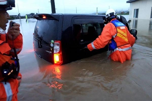 三河地内　人命確認