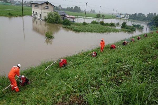 誕生川右岸（洲島地内）内水被害