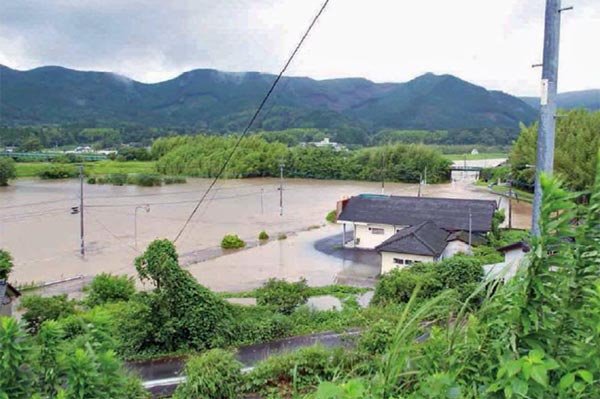 川内川左岸（鶴丸地先）浸水被害