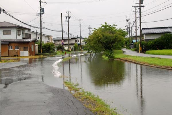 宮川右岸（豊田428地先）土のう積み