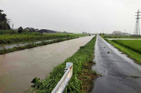 白石川（8月13日18時）R303付近より下流を望む