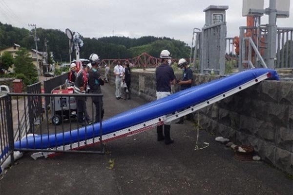 最上川左岸（堀内川端地区）排水作業③