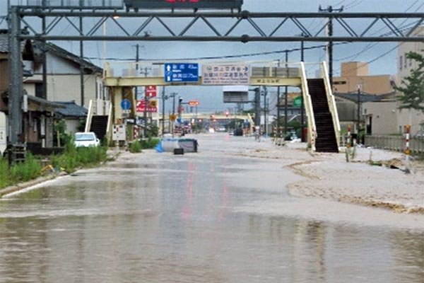 ②荒川地区　浸水被害（坂町地先）