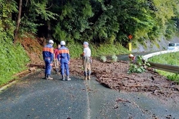 三倉地区の土砂崩れ