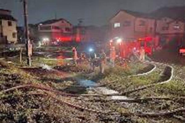 広幡地区（潮）の浸水状況・排水作業