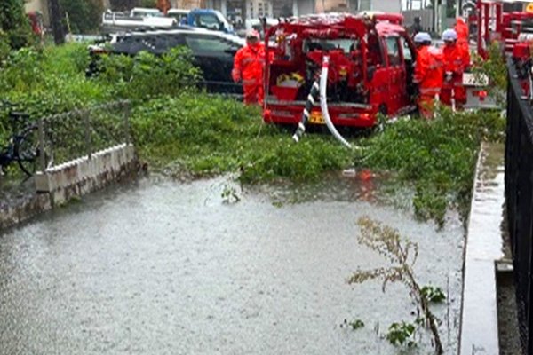 木倉地区の浸水被害・排水作業