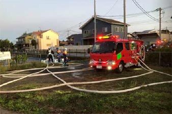 涸沼川左岸（大貫地区）排水作業