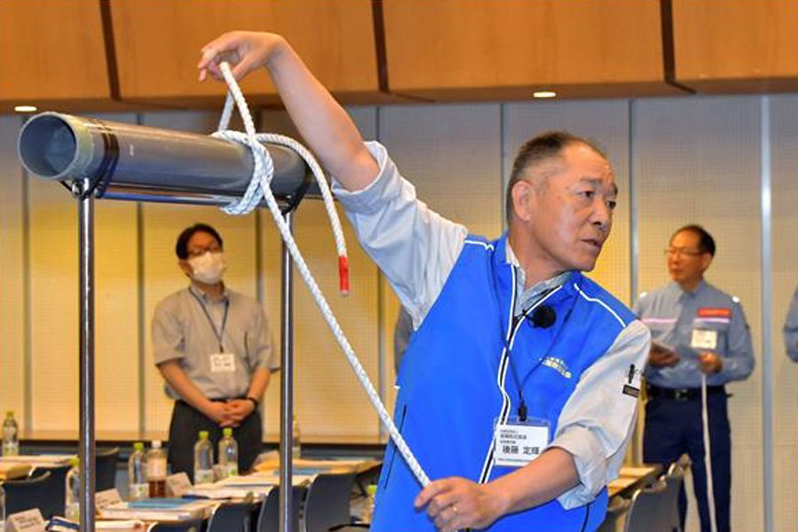 水防専門家による指導（（公社）全国防災協会 後藤氏）
