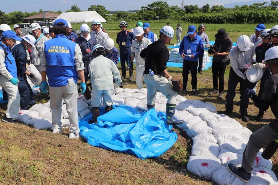 月の輪工の実技演習